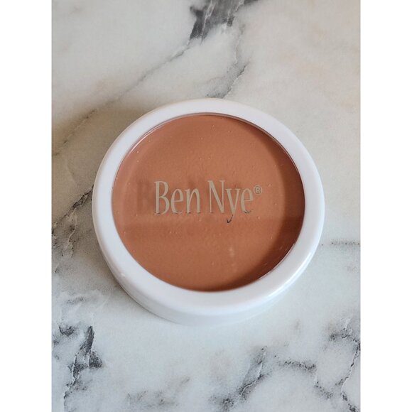 Ben Nye Creme Foundation L-1 Creamy Peach 0.5 Oz Makeup - Picture 1 of 4